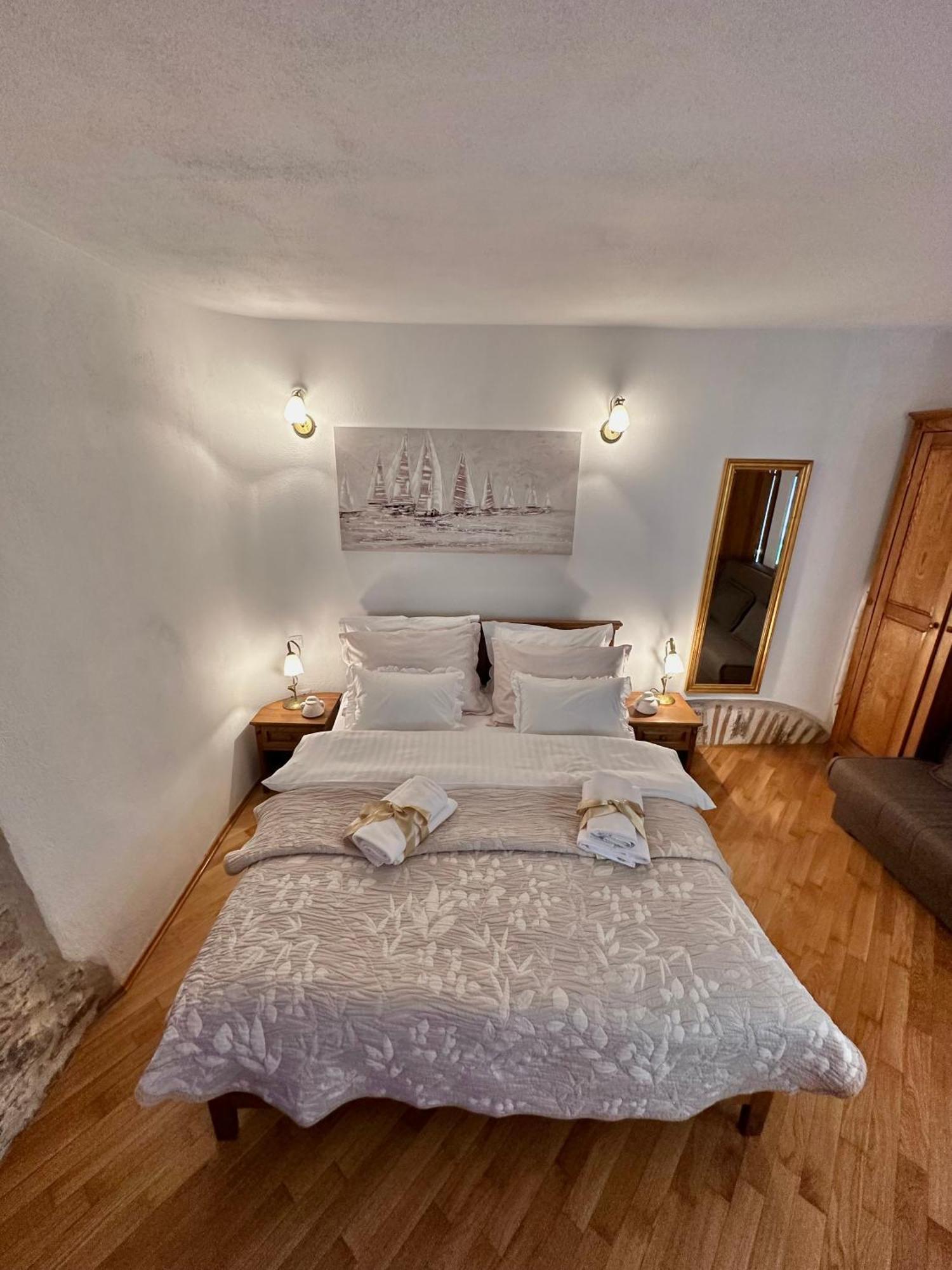 Diocletian Wine Studio Apartment II Split Luaran gambar