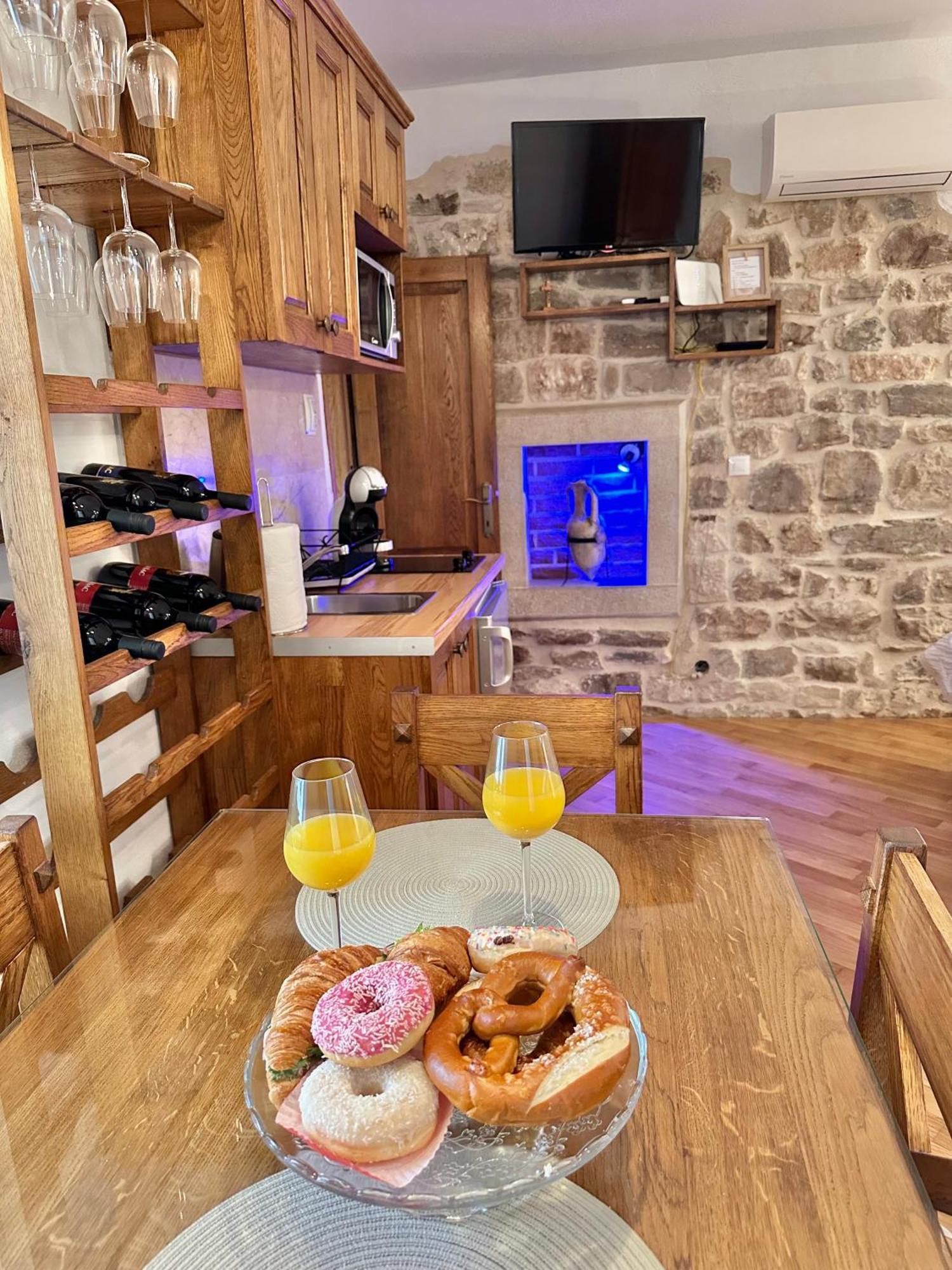 Diocletian Wine Studio Apartment II Split Luaran gambar